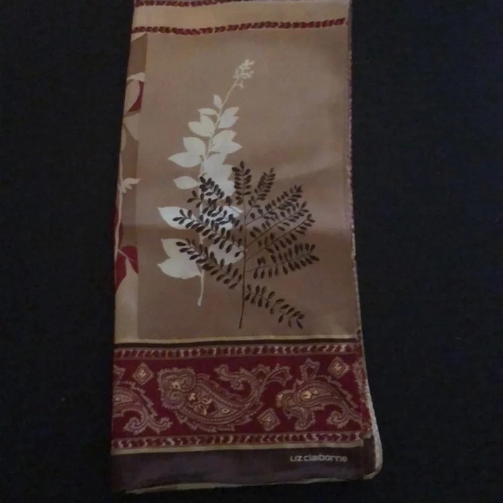 LIZ CLAIBORN SILK OBLONG SCARF